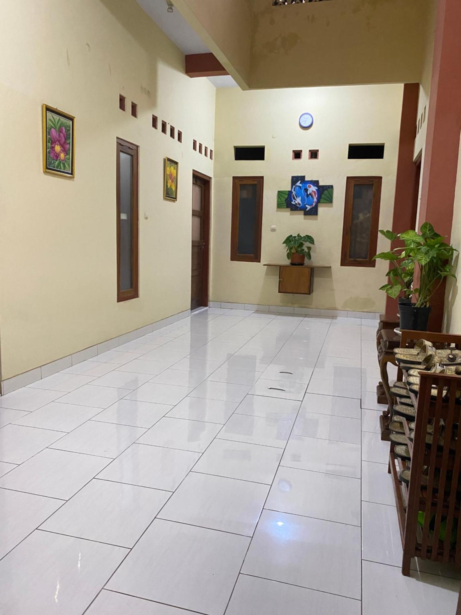 Ada Homestay Маґеланґ Екстер'єр фото